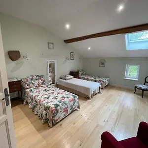 La Ferme De Villeneuve Maison d'hôtes Saint-Antoine (Gers)